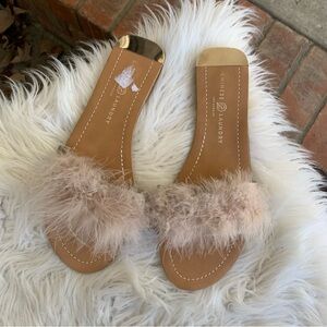 Chinese Laundry Tan Fur Slide Sandals Size 10